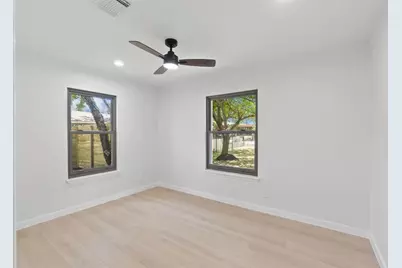 106 East Lola Drive, Austin, TX 78753 - Photo 15