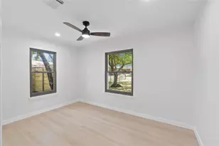 106 E Lola Dr, Austin, TX 78753 - Photo 15