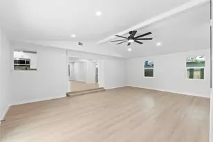 106 E Lola Dr, Austin, TX 78753 - Photo 7