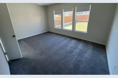 221 Green Knoll Lane, Georgetown, TX 78628 - Photo 9