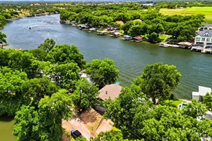 1308 Lakeside Dr, Burnet, TX 78611 - Photo 3