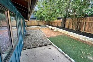 1413 Valleyridge Dr, Austin, TX 78704 - Photo 17