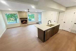 1413 Valleyridge Dr, Austin, TX 78704 - Photo 3