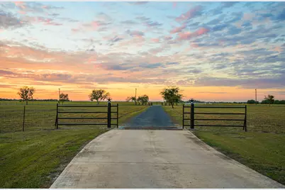 1355 Borchert Loop, Lockhart, TX 78644 - Photo 37
