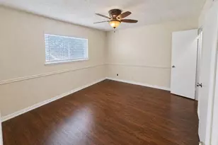 7920 Rockwood Ln, Austin, TX 78757 - Photo 15