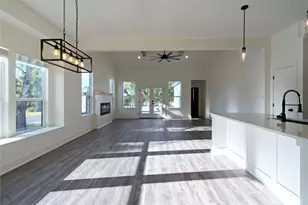 871 Fir Ln, Cottonwood Shores, TX 78657 - Photo 5