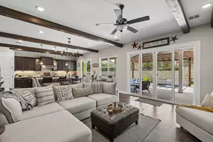 117 Dashing Sycamore St, San Marcos, TX 78666 - Photo 5