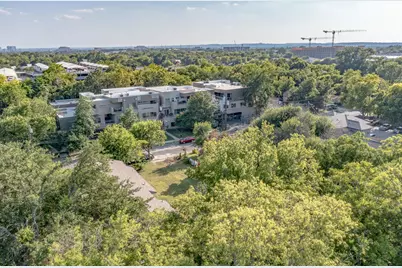 410 Swanee Drive, Austin, TX 78752 - Photo 9