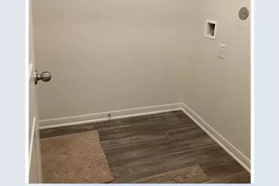 213 N Crescent Park Drive, Jarrell, TX 76537 - Photo 21