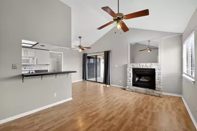 1013 Chestnut Street #C6, San Marcos, TX 78666 - Photo 3
