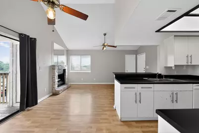 1013 Chestnut Street #C6, San Marcos, TX 78666 - Photo 7