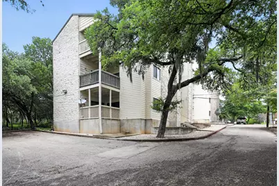 1013 Chestnut Street #C6, San Marcos, TX 78666 - Photo 31
