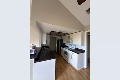 1013 Chestnut Street #C6, San Marcos, TX 78666 - Photo 3