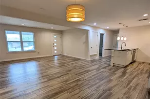 11308 Hilltop St, Austin, TX 78753 - Photo 9