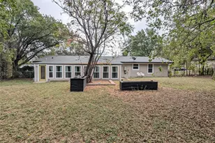 11308 Hilltop St, Austin, TX 78753 - Photo 33