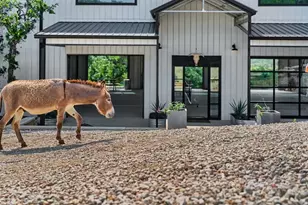 12701 Trails End Rd, Leander, TX 78641 - Photo 3