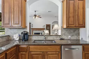 2200 Rio Mesa Dr, Austin, TX 78732 - Photo 13