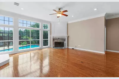 10609 Skyflower Drive, Austin, TX 78759 - Photo 5