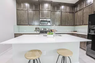 3108 E 51st St, Austin, TX 78723 - Photo 9