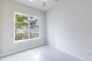 3108 E 51st St, Austin, TX 78723 - Photo 15