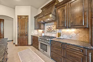 3809 Verano Dr, Austin, TX 78735 - Photo 9