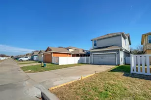 18312 Mammoth Cave Blvd, Pflugerville, TX 78660 - Photo 17