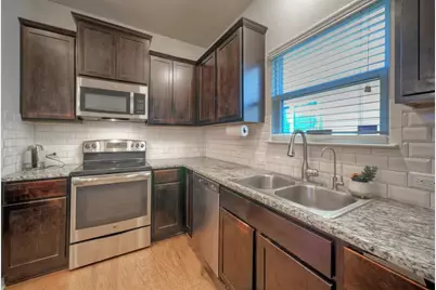 18312 Mammoth Cave Boulevard, Pflugerville, TX 78660 - Photo 3