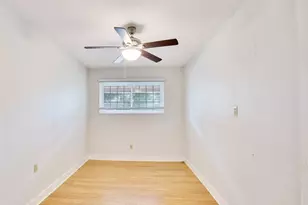 1616 Ashberry Dr, Austin, TX 78723 - Photo 23