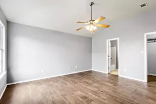 805 Debra Dr, Taylor, TX 76574 - Photo 13