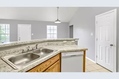 805 Debra Drive, Taylor, TX 76574 - Photo 11
