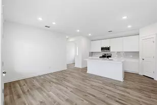 215 Bellie Ln, Kyle, TX 78640 - Photo 7