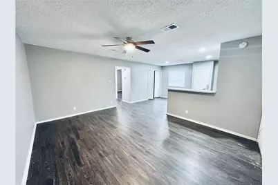 5507 Rose Hill Circle #B, Austin, TX 78745 - Photo 3