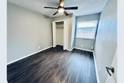 5507 Rose Hill Circle #B, Austin, TX 78745 - Photo 15