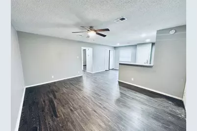 5507 Rose Hill Circle #B, Austin, TX 78745 - Photo 3