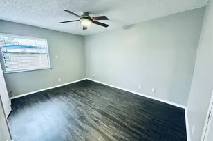 5507 Rose Hill Cir, Austin, TX 78745 - Photo 11