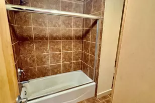 711 W 26th St, Austin, TX 78705 - Photo 7