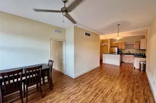 711 W 26th St, Austin, TX 78705 - Photo 5