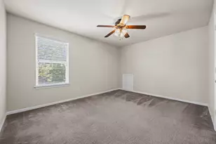 1060 Zeus Cir, Round Rock, TX 78665 - Photo 19