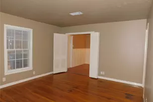 1400 Berkshire Dr, Austin, TX 78723 - Photo 7
