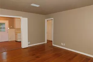 1400 Berkshire Dr, Austin, TX 78723 - Photo 3