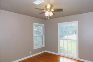 1400 Berkshire Dr, Austin, TX 78723 - Photo 13