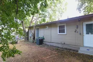 1400 Berkshire Dr, Austin, TX 78723 - Photo 15
