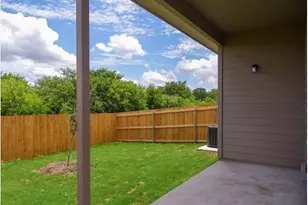 2216 Avery Village, New Braunfels, TX 78130 - Photo 3