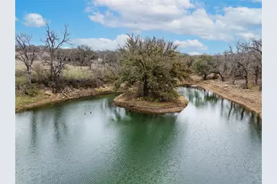 630 N Cr 531, Mullin, TX 76864 - Photo 5