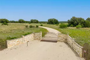630 N Cr 531, Mullin, TX 76864 - Photo 3