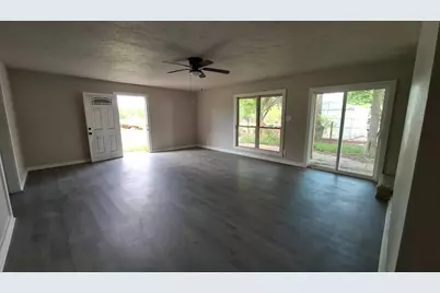 1284 Beaver Lake Drive, Caldwell, TX 77836 - Photo 11