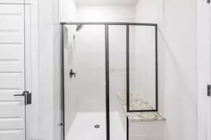 513 W Luna Blue Ln, Jarrell, TX 76537 - Photo 7