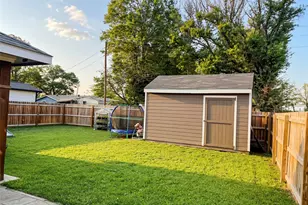 709 W Evans St, Hearne, TX 77859 - Photo 19