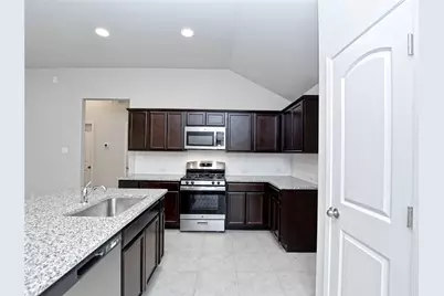 208 Trailside Lane, Bastrop, TX 78602 - Photo 13