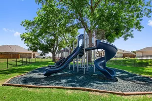 208 Trailside Ln, Bastrop, TX 78602 - Photo 27